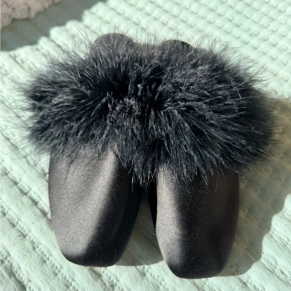 NWOT Sleeper Satin Mules - Picture 7 of 8